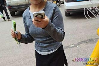  乱伦侄女好像怀孕了