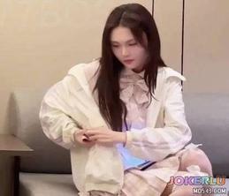  今天约的妹子身材苗条夹子音叫床声音太温柔了 7BOSS 麻豆